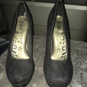 Black suede heels